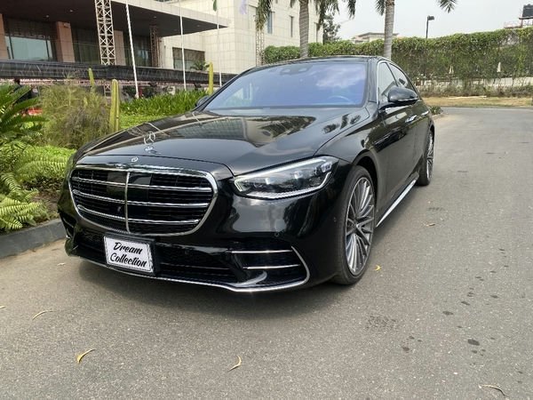 Mercedes Benz S-Class angle 8